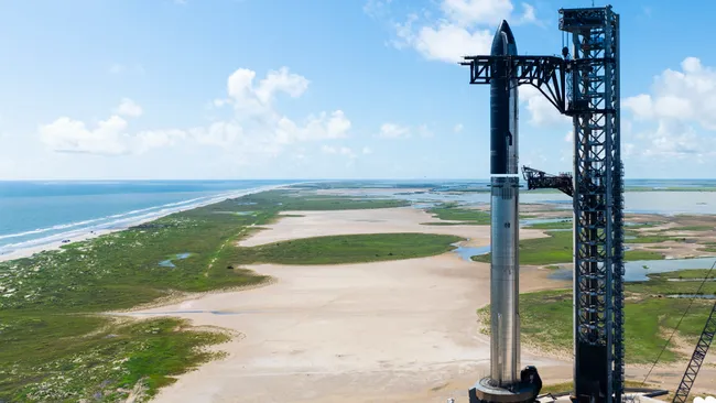 SpaceX Prepares for Fifth Starship Test Flight with Ambitious Booster Catch Attempt