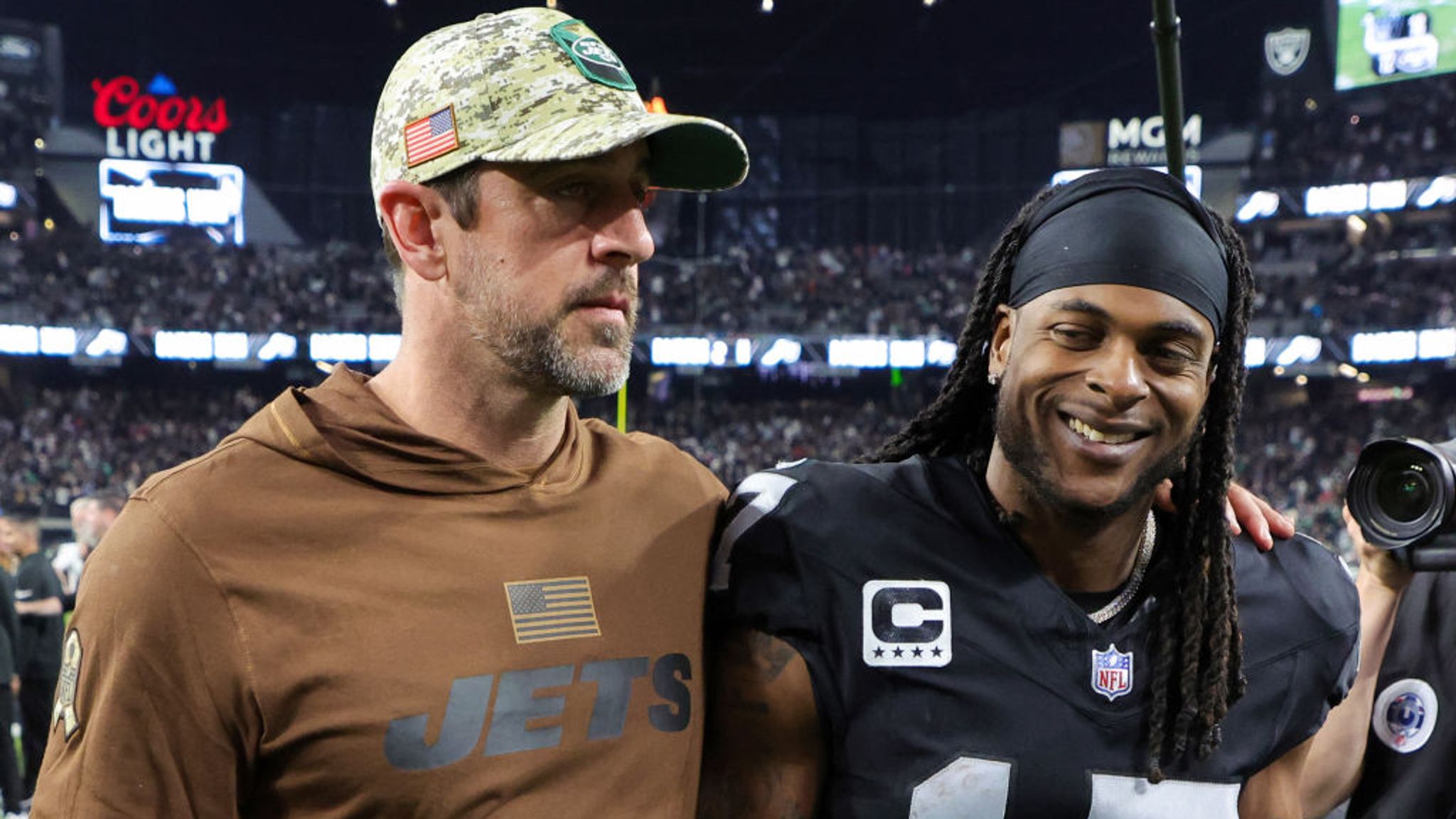 Davante Adams Traded to the New York Jets: Reunited with Aaron Rodgers!